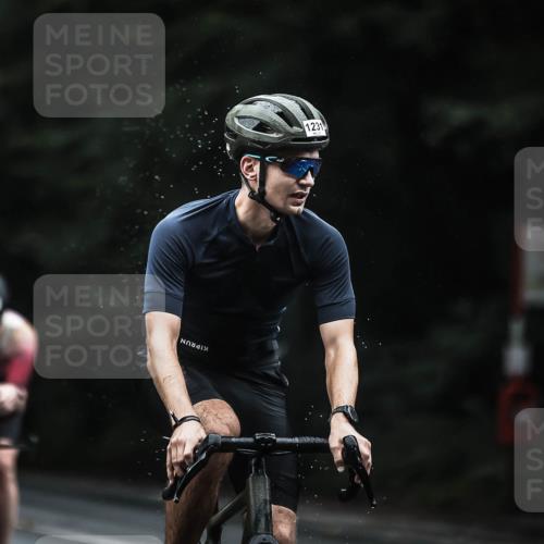13.09.2026 - Stadtparktriathlon H.Heesch http://msf.ph/oto/10308411 13.09.2026 12:48:12 Radfahren 1091, 1128, 1163, 1200, 1224, 1231, 1268, 1291 meine-sportfotos.de
