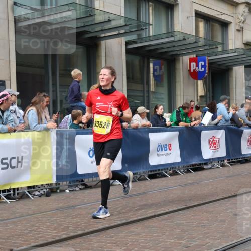 13.09.2026 - 21. swb-Marathon Bremen Strokosch-Dieckow http://msf.ph/oto/10308429 13.09.2026 10:54:34 Ziel 10589, 10608, 10646, 10704, 10901, 11040, 11174, 11569, 11620, 11860, 11874, 11889, 11976, 12313, 12519, 12800, 13526, 13592, 10067, 10146, 10359, 10410, 10503, 10577, 10631, 10704, 10749, 10765, 10837, 10884, 11039, 11099, 11118, 11389, 11476, 11593, 11843, 11989, 12038, 12265, 12328, 12467 meine-sportfotos.de
