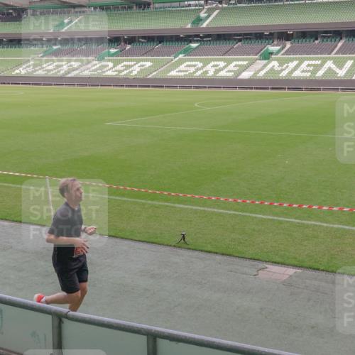 13.09.2026 - 21. swb-Marathon Bremen Michael Burmester http://msf.ph/oto/10308442 13.09.2026 12:40:18 Laufen im Stadion 126, 371, 453, 603, 640, 650, 671, 735, 744, 807, 862, 912, 957, 1136, 1336, 1379, 1381, 1472, 1508, 1540, 1571, 1576, 1614, 1717, 1751, 1758, 1795, 1800, 1852, 1860, 1901, 1930, 1950, 2049, 2099, 3744, 4381, 4936, 5163, 5912, 6201, 6630, 7118, 7671, 8467, 9329, 9630, 10034, 13080, 13224, 365, 466, 658, 850, 1090, 1288, 1385, 1485, 1583, 1754, 1993, 2073, 2585, 3617, 7244, 7692, 7768, 8075, 8729, 13033 meine-sportfotos.de