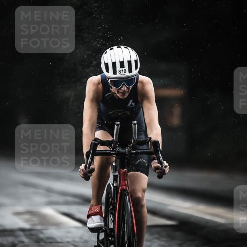 13.09.2026 - Stadtparktriathlon H.Heesch http://msf.ph/oto/10308459 13.09.2026 11:41:29 Radfahren 715, 810, 897, 1800 meine-sportfotos.de