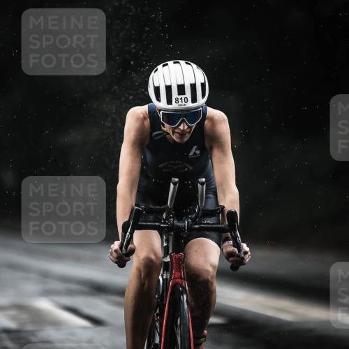 13.09.2026 - Stadtparktriathlon H.Heesch http://msf.ph/oto/10308466 13.09.2026 11:41:29 Radfahren 715, 810, 897, 1800 meine-sportfotos.de