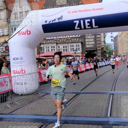 13.09.2026 - 21. swb-Marathon Bremen Tim E. http://msf.ph/oto/10308491 13.09.2026 10:51:57 Ziel 10162, 10183, 10281, 10334, 10348, 10467, 10641, 10763, 11145, 11273, 11542, 11733, 11777, 11787, 12329, 13631 meine-sportfotos.de