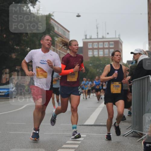 13.09.2026 - Kiel Lauf Markus Tischler http://msf.ph/oto/10308516 13.09.2026 10:32:36 Fleethörn 1089, 42, 195, 244, 1135, 1086, 200 meine-sportfotos.de