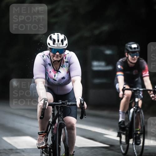 13.09.2026 - Stadtparktriathlon H.Heesch http://msf.ph/oto/10308539 13.09.2026 12:48:23 Radfahren 1200, 1212, 1237, 1260, 1275 meine-sportfotos.de
