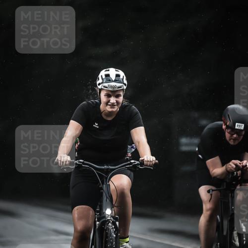 13.09.2026 - Stadtparktriathlon H.Heesch http://msf.ph/oto/10308582 13.09.2026 11:41:33 Radfahren 715, 773, 810, 891, 897, 1800 meine-sportfotos.de