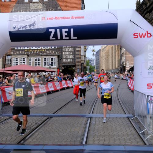 13.09.2026 - 21. swb-Marathon Bremen Tim E. http://msf.ph/oto/10308609 13.09.2026 10:51:59 Ziel 10162, 10183, 10281, 10334, 10348, 10467, 10641, 11145, 11273, 11542, 11685, 11733, 11777, 11787, 12329 meine-sportfotos.de