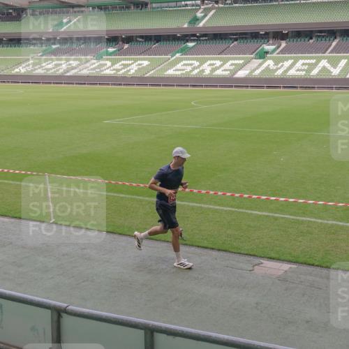 13.09.2026 - 21. swb-Marathon Bremen Michael Burmester http://msf.ph/oto/10308706 13.09.2026 12:40:56 Laufen im Stadion 126, 371, 453, 603, 640, 650, 671, 735, 744, 862, 912, 957, 1136, 1336, 1379, 1381, 1411, 1508, 1540, 1571, 1614, 1797, 1822, 1852, 1860, 1901, 1930, 1950, 2986, 3624, 3744, 4381, 4399, 4795, 4936, 6198, 6201, 6264, 6630, 7118, 7671, 8065, 9065, 9329, 9630, 10034, 13080, 13224, 346, 365, 466, 658, 895, 1090, 1118, 1288, 1385, 1485, 1583, 1604, 1754, 2073, 2141, 2352, 2585, 2670, 3606, 3617, 6112, 7244, 7650, 7768, 8729 meine-sportfotos.de