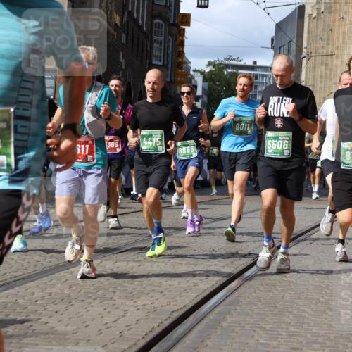 13.09.2026 - 21. swb-Marathon Bremen Strokosch-Dieckow http://msf.ph/oto/10308839 13.09.2026 13:30:29 Ziel 881, 1308, 1611, 1653, 1780, 1909, 1938, 2126, 2364, 3190, 4763, 5039, 5198, 5348, 5615, 5631, 6225, 6720, 6942, 6992, 6994, 7184, 7609, 7932, 7966, 8110, 8115, 8441, 8470, 9015, 9104, 9125, 9529, 625, 800, 834, 1067, 1771, 1926, 2369, 2452, 2723, 2985, 3425, 4206, 4332, 4342, 4415, 4425, 4748, 4757, 4920, 5506, 5551, 6134, 6343, 6347, 6523, 6988, 7012, 7253, 7567, 7645, 8966, 9011, 9692, 9695, 9699, 9825, 13090 meine-sportfotos.de