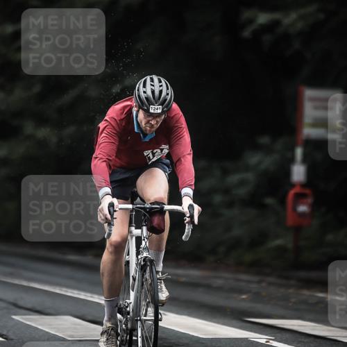 13.09.2026 - Stadtparktriathlon H.Heesch http://msf.ph/oto/10308894 13.09.2026 12:48:47 Radfahren 1198, 1241, 1265 meine-sportfotos.de