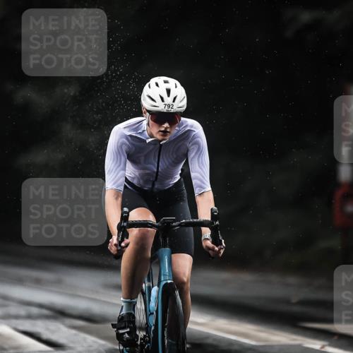 13.09.2026 - Stadtparktriathlon H.Heesch http://msf.ph/oto/10308935 13.09.2026 11:42:00 Radfahren 730, 771, 792, 814, 820 meine-sportfotos.de