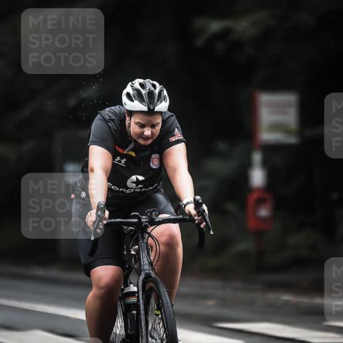 13.09.2026 - Stadtparktriathlon H.Heesch http://msf.ph/oto/10308957 13.09.2026 12:48:54 Radfahren 1131, 1135, 1205, 1234, 1263 meine-sportfotos.de