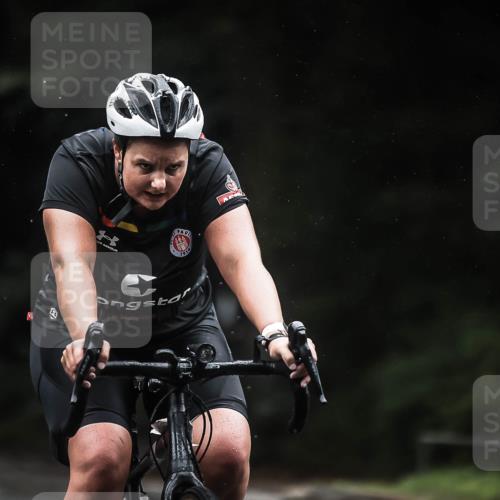 13.09.2026 - Stadtparktriathlon H.Heesch http://msf.ph/oto/10308981 13.09.2026 12:48:54 Radfahren 1131, 1135, 1205, 1234, 1263 meine-sportfotos.de