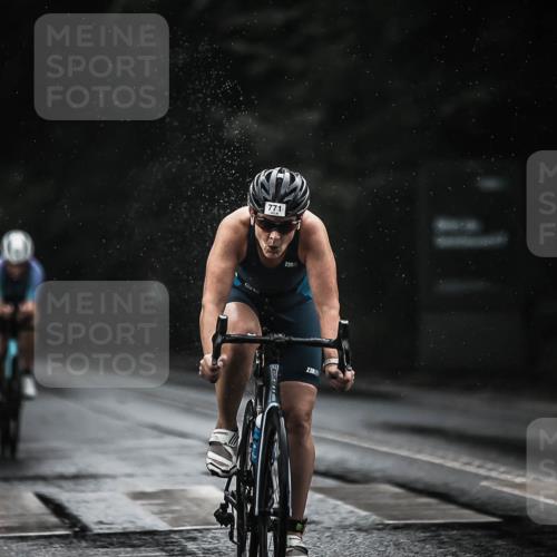 13.09.2026 - Stadtparktriathlon H.Heesch http://msf.ph/oto/10308982 13.09.2026 11:42:02 Radfahren 771, 792, 814, 820, 927 meine-sportfotos.de