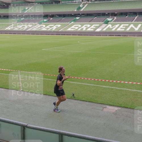 13.09.2026 - 21. swb-Marathon Bremen Michael Burmester http://msf.ph/oto/10309017 13.09.2026 12:42:00 Laufen im Stadion 126, 371, 439, 603, 640, 650, 671, 735, 744, 749, 912, 957, 1009, 1336, 1381, 1411, 1571, 1614, 1619, 1667, 1712, 1797, 1822, 1850, 1860, 1862, 1930, 2094, 2207, 2986, 3368, 3624, 4399, 4795, 4847, 4936, 5672, 5828, 6198, 6264, 6929, 6991, 7141, 8065, 8311, 8383, 8394, 9065, 9120, 9329, 277, 346, 895, 901, 1090, 1118, 1248, 1320, 1323, 1472, 1576, 1587, 1604, 1717, 1751, 1911, 2141, 2352, 2585, 2670, 3080, 3606, 5160, 5163, 5912, 6112, 7650 meine-sportfotos.de