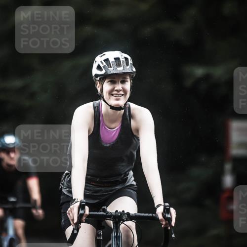 13.09.2026 - Stadtparktriathlon H.Heesch http://msf.ph/oto/10309059 13.09.2026 12:49:00 Radfahren 1069, 1093, 1099, 1116, 1131, 1135, 1205, 1234, 1263 meine-sportfotos.de