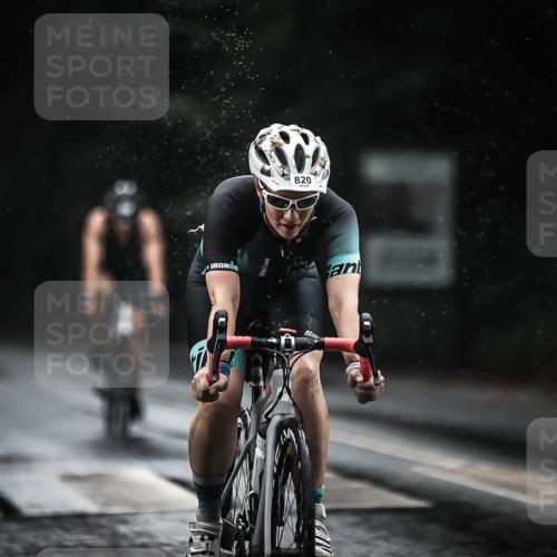 13.09.2026 - Stadtparktriathlon H.Heesch http://msf.ph/oto/10309080 13.09.2026 11:42:05 Radfahren 746, 771, 792, 814, 820, 927 meine-sportfotos.de