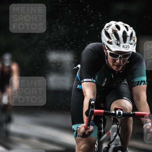 13.09.2026 - Stadtparktriathlon H.Heesch http://msf.ph/oto/10309104 13.09.2026 11:42:06 Radfahren 728, 746, 771, 792, 814, 820, 927 meine-sportfotos.de
