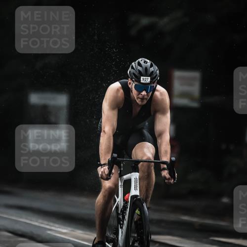 13.09.2026 - Stadtparktriathlon H.Heesch http://msf.ph/oto/10309122 13.09.2026 11:42:07 Radfahren 728, 746, 771, 814, 820, 888, 927 meine-sportfotos.de