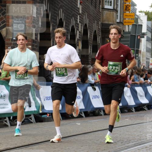13.09.2026 - 21. swb-Marathon Bremen Strokosch-Dieckow http://msf.ph/oto/10309146 13.09.2026 13:02:55 Ziel 1795, 1850, 3609, 7841, 13237, 8319, 8325, 8331, 8756, 9200 meine-sportfotos.de