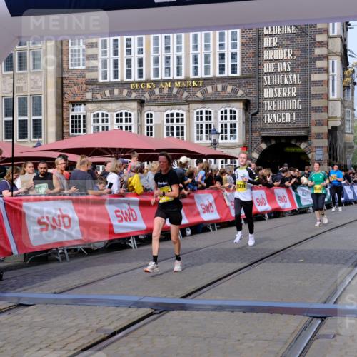 13.09.2026 - 21. swb-Marathon Bremen Tim E. http://msf.ph/oto/10309182 13.09.2026 10:52:30 Ziel 10588, 11371, 11487, 11610, 11877, 12319, 13578 meine-sportfotos.de