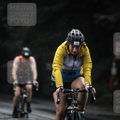 13.09.2026 - Stadtparktriathlon H.Heesch http://msf.ph/oto/10309229 13.09.2026 11:42:12 Radfahren 728, 746, 793, 887, 888, 927 meine-sportfotos.de
