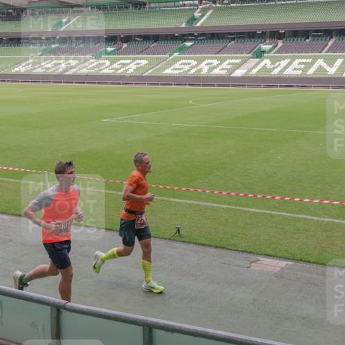 13.09.2026 - 21. swb-Marathon Bremen Michael Burmester http://msf.ph/oto/10309263 13.09.2026 12:42:31 Laufen im Stadion 439, 749, 1009, 1223, 1224, 1411, 1562, 1619, 1667, 1712, 1745, 1797, 1822, 1850, 1862, 1879, 1921, 2094, 2207, 2651, 2683, 2986, 3251, 3368, 3584, 3624, 3688, 4096, 4399, 4795, 4847, 5316, 5663, 5672, 5828, 6198, 6264, 6359, 6929, 6991, 7141, 8065, 8311, 8383, 8394, 8689, 8749, 8994, 9065, 9120, 9200, 9533, 277, 346, 807, 895, 901, 1118, 1248, 1320, 1323, 1472, 1576, 1587, 1604, 1717, 1751, 1911, 2141, 2352, 2670, 3080, 3606, 5160, 5163, 5912, 6112, 7650 meine-sportfotos.de