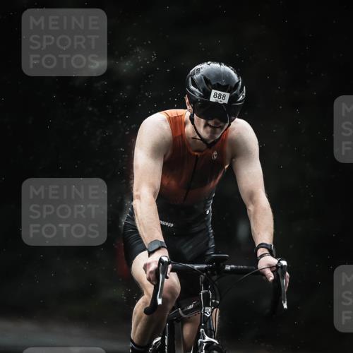 13.09.2026 - Stadtparktriathlon H.Heesch http://msf.ph/oto/10309270 13.09.2026 11:42:13 Radfahren 728, 746, 793, 887, 888, 927 meine-sportfotos.de