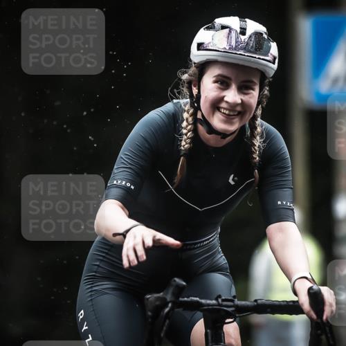 13.09.2026 - Stadtparktriathlon H.Heesch http://msf.ph/oto/10309281 13.09.2026 12:49:10 Radfahren 1093, 1116, 1118, 1253, 1283 meine-sportfotos.de