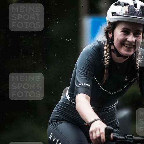 13.09.2026 - Stadtparktriathlon H.Heesch http://msf.ph/oto/10309287 13.09.2026 12:49:10 Radfahren 1093, 1116, 1118, 1253, 1283 meine-sportfotos.de