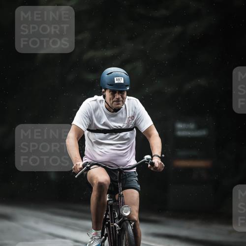 13.09.2026 - Stadtparktriathlon H.Heesch http://msf.ph/oto/10309333 13.09.2026 11:42:17 Radfahren 728, 746, 793, 887, 888 meine-sportfotos.de