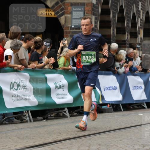 13.09.2026 - 21. swb-Marathon Bremen Strokosch-Dieckow http://msf.ph/oto/10309390 13.09.2026 13:03:11 Ziel 1381, 1795, 1850, 1862, 6918, 7265, 8319, 8325, 8331, 13237, 1372, 7206, 7478, 7715, 8028 meine-sportfotos.de