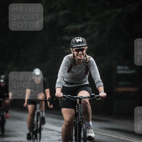 13.09.2026 - Stadtparktriathlon H.Heesch http://msf.ph/oto/10309396 13.09.2026 11:42:25 Radfahren 722, 778, 780, 821, 862, 867, 878, 879 meine-sportfotos.de