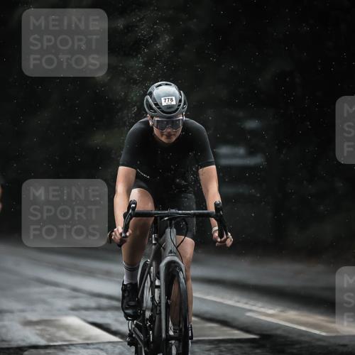 13.09.2026 - Stadtparktriathlon H.Heesch http://msf.ph/oto/10309430 13.09.2026 11:42:26 Radfahren 722, 778, 780, 821, 862, 867, 878, 879 meine-sportfotos.de