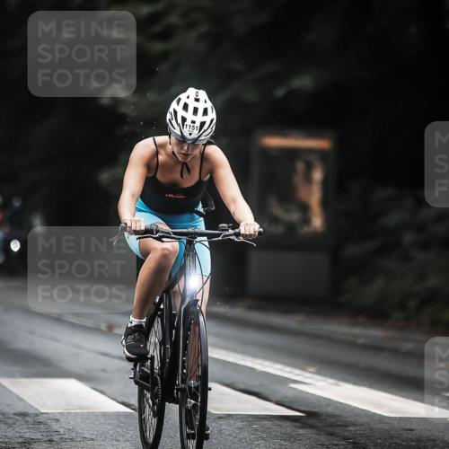 13.09.2026 - Stadtparktriathlon H.Heesch http://msf.ph/oto/10309452 13.09.2026 12:49:26 Radfahren 1145, 1151, 1196 meine-sportfotos.de
