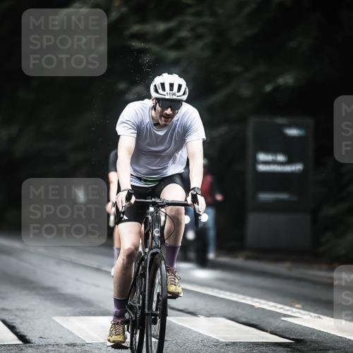 13.09.2026 - Stadtparktriathlon H.Heesch http://msf.ph/oto/10309504 13.09.2026 12:49:32 Radfahren 1086, 1147, 1151, 1184, 1196, 1244, 1284 meine-sportfotos.de