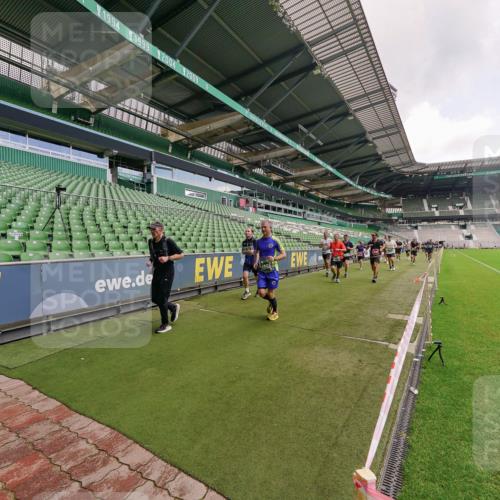 13.09.2026 - 21. swb-Marathon Bremen Michael Burmester http://msf.ph/oto/10309511 13.09.2026 13:06:10 Laufen im Stadion 109, 178, 217, 244, 287, 303, 310, 323, 372, 394, 430, 454, 536, 578, 613, 647, 784, 831, 891, 900, 1073, 1083, 1205, 1239, 1243, 1274, 1307, 1308, 1365, 1369, 1380, 1437, 1533, 1545, 1574, 1581, 1627, 1656, 1780, 1823, 1848, 1909, 1914, 1932, 1941, 2023, 2076, 2089, 2090, 2126, 2241, 2244, 2265, 2275, 2301, 2310, 2355, 2356, 2393, 2440, 2464, 2602, 2707, 2723, 2742, 2764, 2867, 2902, 2919, 2959, 2985, 3030, 3055, 3278, 3320, 3343, 3444, 3485 meine-sportfotos.de