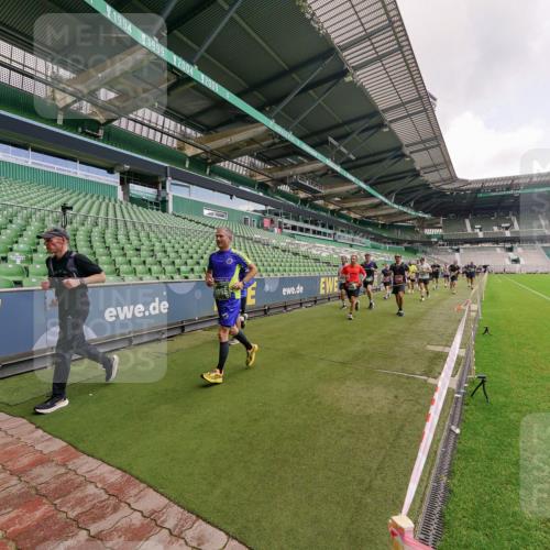 13.09.2026 - 21. swb-Marathon Bremen Michael Burmester http://msf.ph/oto/10309524 13.09.2026 13:06:11 Laufen im Stadion 109, 178, 217, 244, 287, 303, 310, 323, 372, 394, 430, 454, 536, 578, 613, 647, 784, 831, 891, 900, 1073, 1083, 1205, 1239, 1243, 1274, 1307, 1308, 1365, 1369, 1380, 1437, 1533, 1545, 1574, 1581, 1627, 1656, 1780, 1823, 1848, 1909, 1914, 1932, 1941, 2023, 2076, 2089, 2090, 2126, 2241, 2244, 2265, 2275, 2301, 2310, 2355, 2356, 2393, 2440, 2464, 2602, 2707, 2723, 2742, 2764, 2867, 2902, 2919, 2959, 2985, 3030, 3055, 3278, 3320, 3343, 3444, 3485 meine-sportfotos.de