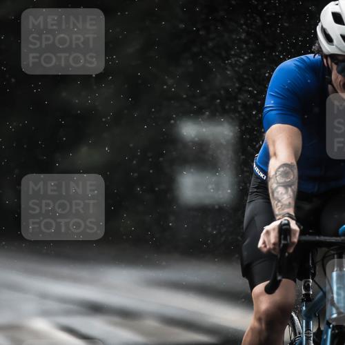 13.09.2026 - Stadtparktriathlon H.Heesch http://msf.ph/oto/10309625 13.09.2026 11:42:34 Radfahren 722, 821, 862, 878, 879, 920, 941 meine-sportfotos.de
