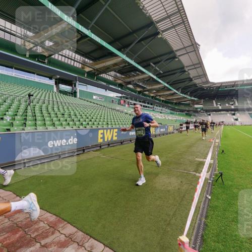 13.09.2026 - 21. swb-Marathon Bremen Michael Burmester http://msf.ph/oto/10309631 13.09.2026 13:06:20 Laufen im Stadion 109, 217, 244, 287, 303, 310, 323, 372, 394, 430, 454, 536, 578, 613, 647, 716, 784, 831, 891, 900, 922, 1073, 1083, 1205, 1243, 1274, 1307, 1308, 1365, 1369, 1380, 1437, 1533, 1545, 1574, 1581, 1627, 1780, 1823, 1848, 1871, 1909, 1914, 1932, 1938, 1941, 2023, 2076, 2089, 2090, 2126, 2241, 2244, 2265, 2275, 2301, 2310, 2355, 2356, 2393, 2440, 2464, 2602, 2699, 2707, 2721, 2742, 2764, 2818, 2902, 2959, 2985, 3030, 3055, 3278, 3343, 3444, 3485 meine-sportfotos.de