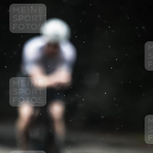 13.09.2026 - Stadtparktriathlon H.Heesch http://msf.ph/oto/10309681 13.09.2026 11:42:42 Radfahren 747, 892, 919, 941 meine-sportfotos.de