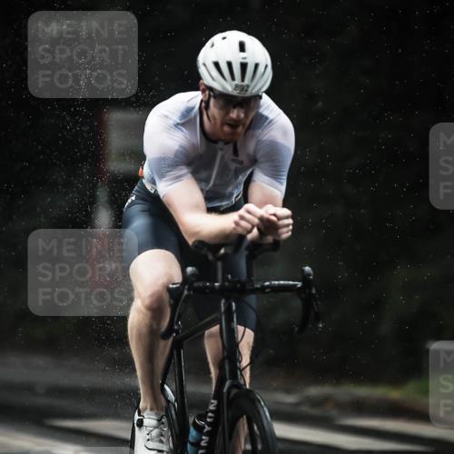 13.09.2026 - Stadtparktriathlon H.Heesch http://msf.ph/oto/10309689 13.09.2026 11:42:42 Radfahren 747, 892, 919, 941 meine-sportfotos.de