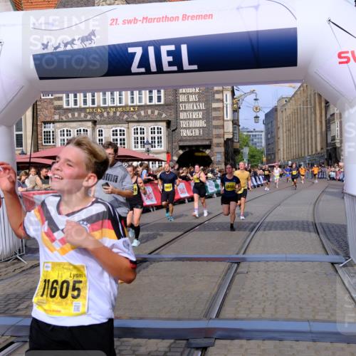 13.09.2026 - 21. swb-Marathon Bremen Tim E. http://msf.ph/oto/10309709 13.09.2026 10:52:47 Ziel 10761, 10812, 10906, 10958, 11109, 11350, 11604, 11605, 11610, 11669, 12361, 12439, 12533 meine-sportfotos.de