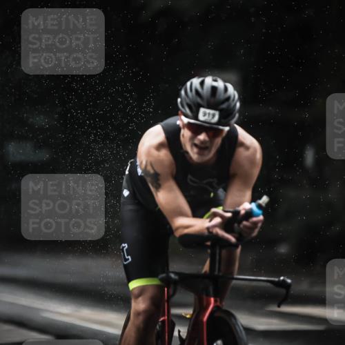 13.09.2026 - Stadtparktriathlon H.Heesch http://msf.ph/oto/10309718 13.09.2026 11:42:43 Radfahren 747, 892, 919 meine-sportfotos.de