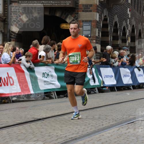 13.09.2026 - 21. swb-Marathon Bremen Strokosch-Dieckow http://msf.ph/oto/10309724 13.09.2026 13:03:34 Ziel 7206, 7478, 8028, 8756, 9200, 1090, 1587, 5024, 5143, 5719, 6973, 8096 meine-sportfotos.de