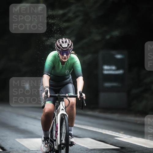 13.09.2026 - Stadtparktriathlon H.Heesch http://msf.ph/oto/10309765 13.09.2026 12:49:46 Radfahren 1085, 1161, 1281 meine-sportfotos.de