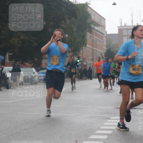 13.09.2026 - Kiel Lauf Markus Tischler http://msf.ph/oto/10309854 13.09.2026 10:34:56 Fleethörn 2571, 38, 4692, 39, 7312 meine-sportfotos.de