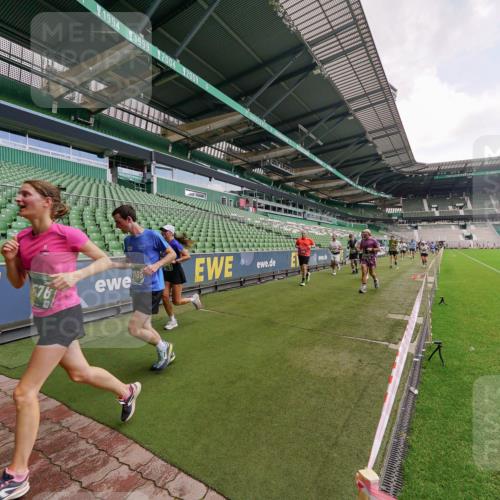 13.09.2026 - 21. swb-Marathon Bremen Michael Burmester http://msf.ph/oto/10309894 13.09.2026 13:06:59 Laufen im Stadion 109, 132, 156, 217, 287, 303, 310, 372, 394, 430, 454, 489, 578, 607, 613, 682, 716, 784, 809, 831, 834, 846, 891, 922, 1083, 1173, 1189, 1205, 1210, 1274, 1322, 1364, 1365, 1369, 1380, 1387, 1437, 1532, 1533, 1545, 1574, 1581, 1600, 1823, 1841, 1848, 1854, 1871, 1909, 1926, 1938, 2070, 2076, 2090, 2219, 2244, 2265, 2275, 2283, 2310, 2318, 2355, 2356, 2393, 2405, 2440, 2464, 2492, 2565, 2699, 2707, 2721, 2731, 2755, 2818, 2902, 2911, 2949, 2960, 3055 meine-sportfotos.de