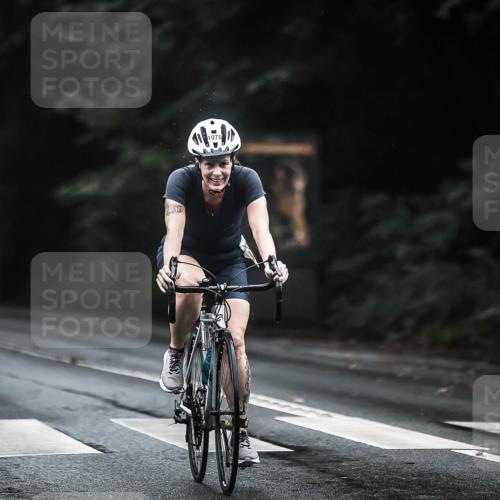 13.09.2026 - Stadtparktriathlon H.Heesch http://msf.ph/oto/10309895 13.09.2026 12:49:52 Radfahren 1070, 1085, 1089, 1281 meine-sportfotos.de