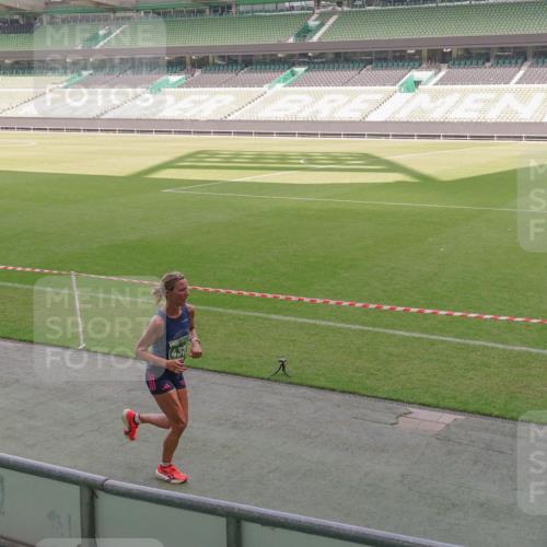 13.09.2026 - 21. swb-Marathon Bremen Michael Burmester http://msf.ph/oto/10309896 13.09.2026 12:43:48 Laufen im Stadion 439, 493, 623, 678, 681, 749, 819, 969, 1009, 1223, 1224, 1335, 1372, 1498, 1562, 1619, 1696, 1712, 1745, 1770, 1879, 1921, 2098, 2207, 2651, 2683, 3251, 3500, 3584, 3688, 4096, 4118, 4328, 4739, 4847, 4904, 5143, 5199, 5316, 5369, 5601, 5663, 5776, 5828, 6359, 6579, 6973, 7015, 7170, 7265, 7841, 7950, 8028, 8311, 8689, 8749, 8850, 8994, 9120, 9137, 9153, 9200, 9233, 9533, 9849, 13063, 13237, 126, 371, 453, 603, 640, 650, 671, 735, 744, 807, 862, 912, 957, 1136, 1336 meine-sportfotos.de