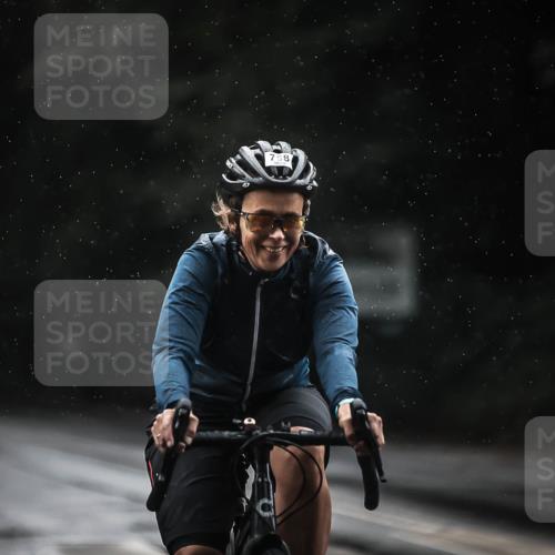 13.09.2026 - Stadtparktriathlon H.Heesch http://msf.ph/oto/10309940 13.09.2026 11:43:06 Radfahren 729, 758, 822, 908, 916, 924 meine-sportfotos.de